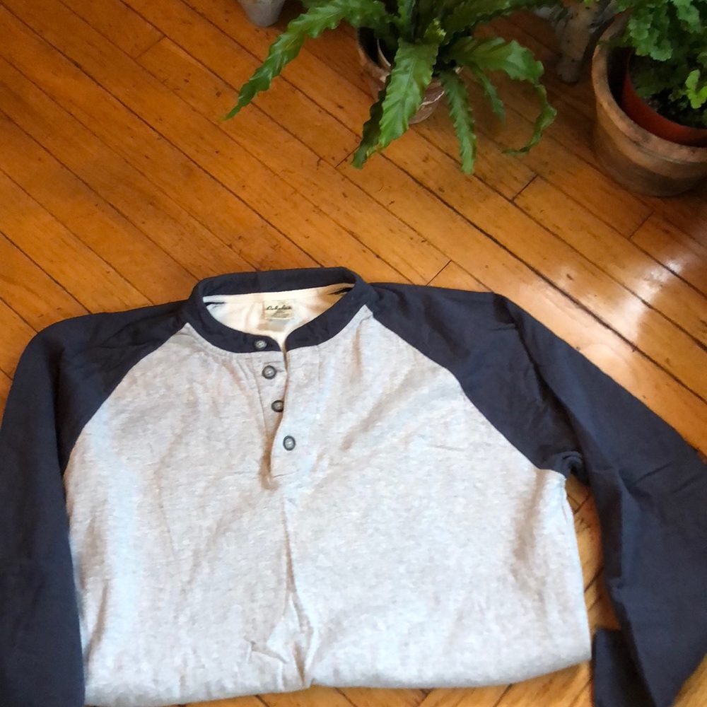 Cabela's Gray Henley
